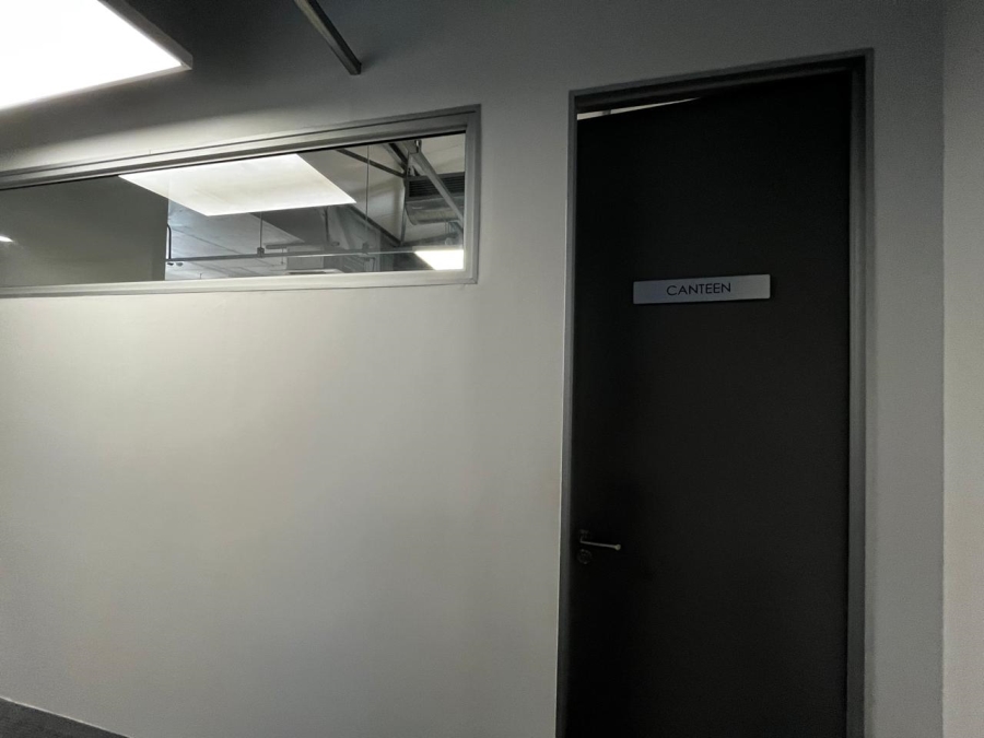 To Let commercial Property for Rent in Bo Oakdale Western Cape